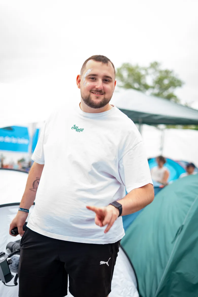 Baptiste SAVE en tournage sur le festival des Cuicuite Days